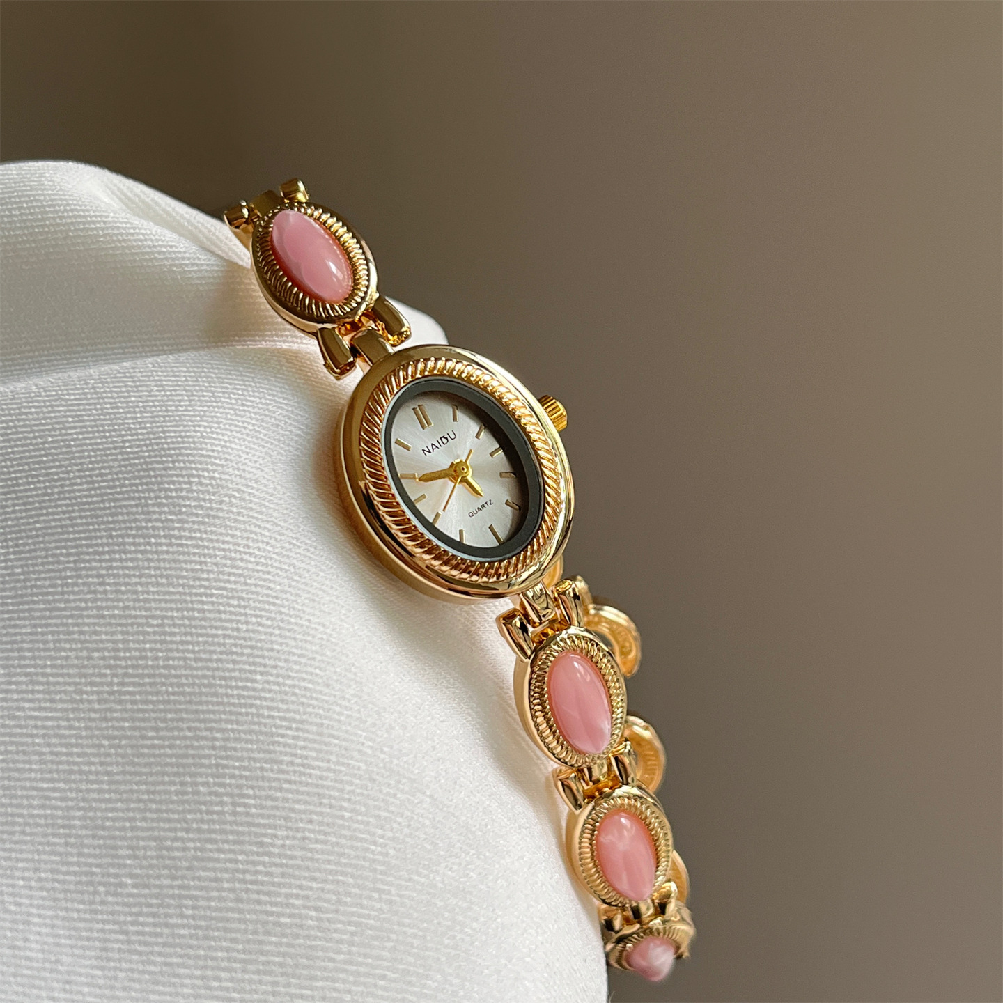 New Vintage Women's Watch with - Luxury Watch Vintage 评论和价格