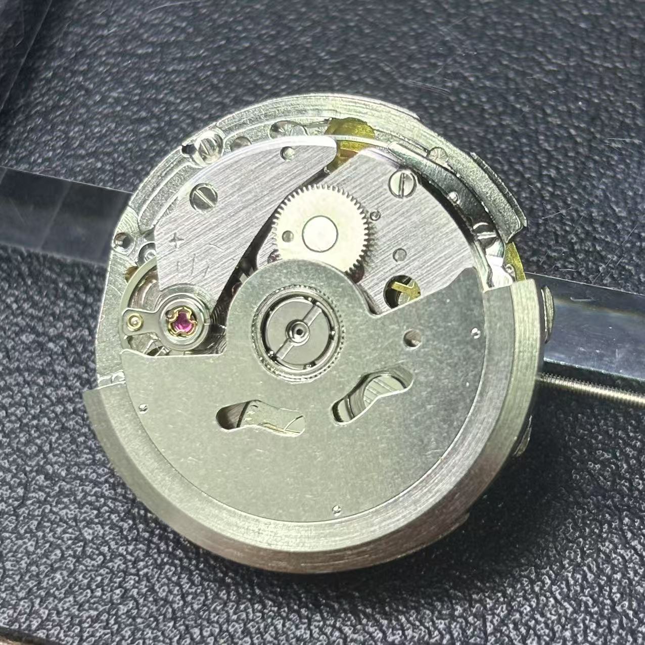 China NH35 Automatic Mechanica - Perpetual Calendar Watch 评论和价格