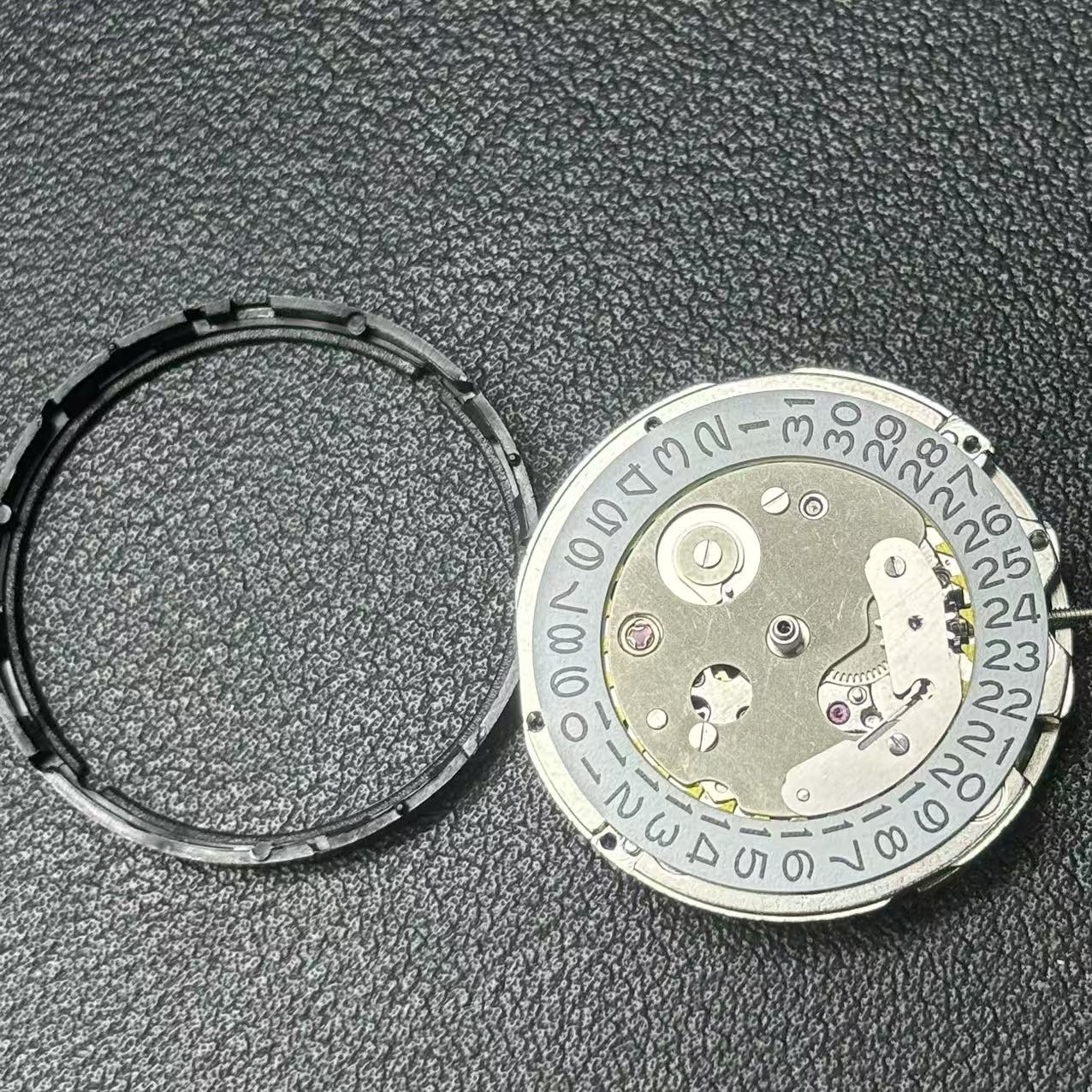 China NH35 Automatic Mechanica - Perpetual Calendar Watch 评论和价格