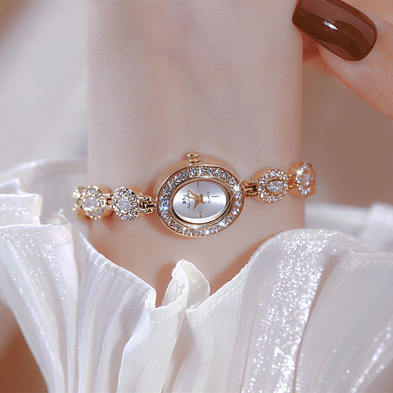 UTHAI New Women Chain Watch Li - Luxury Watch Vintage 评论和价格