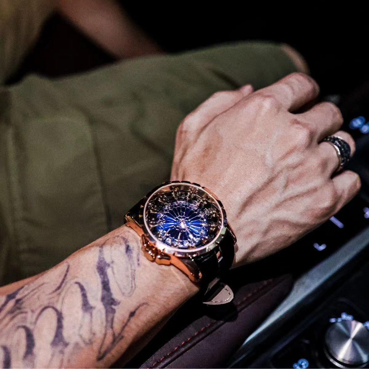 Top-Tier Luxury and Elegant Me - Luxury Watch Tier 评论和价格