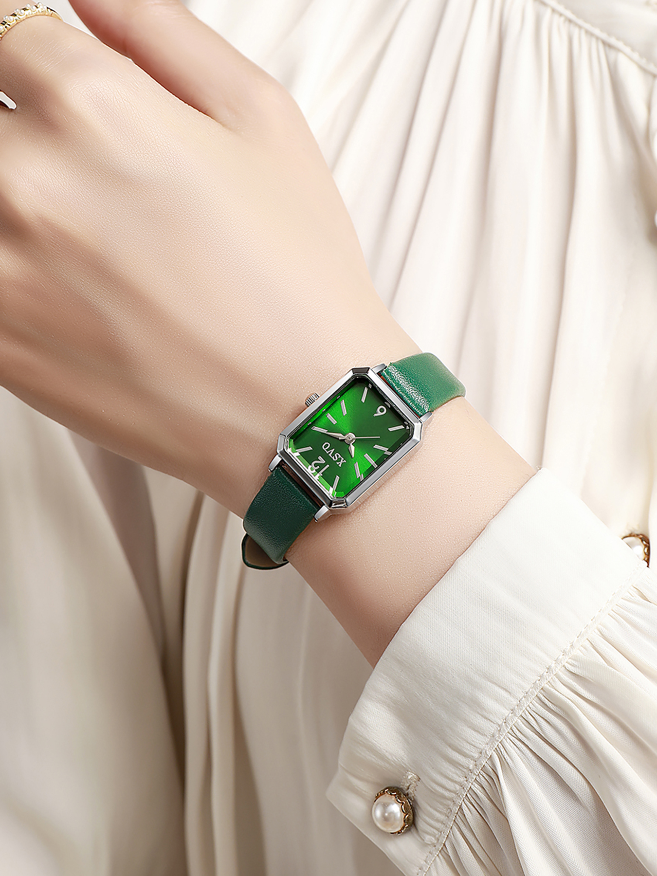 Vintage Silver Square Women's  - Luxury Watch Vintage 评论和价格