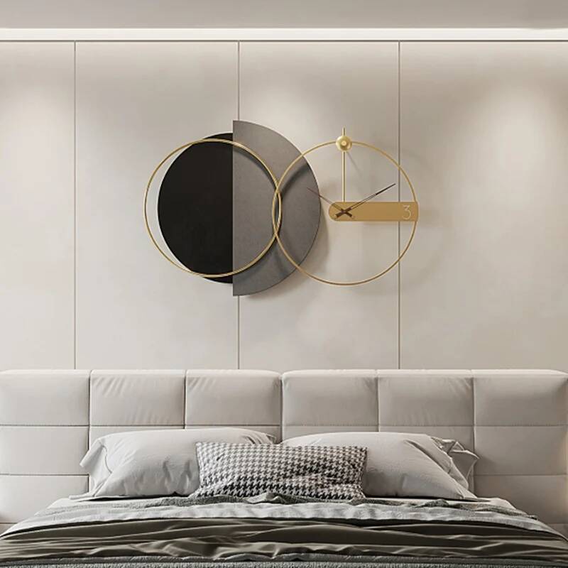 Luxury Bedroom Wall Clock Livi - Luxury Watch Europe 评论和价格