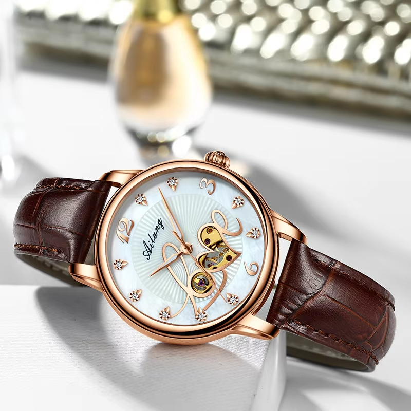 AILANG 8806 Women's Watch Love - Luxury Watch Time 评论和价格